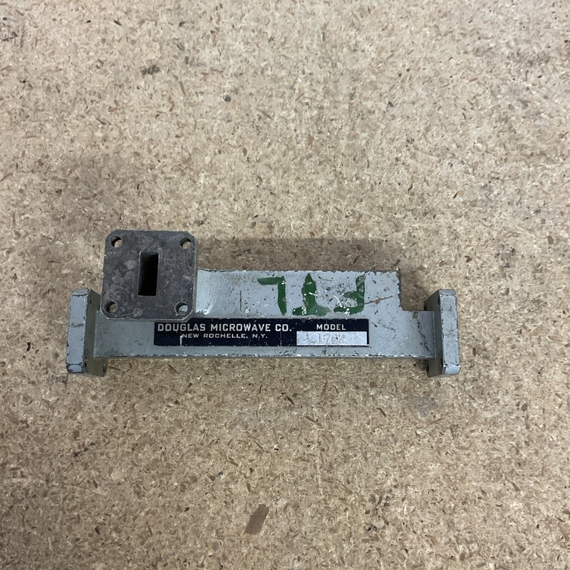 Douglas Microwave Co Model 170K Instrument