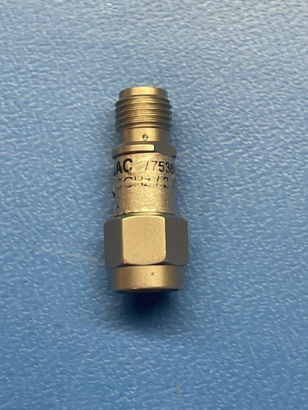 Used Huber+Suhner 6608.19.AC SMA coaxial attenuator, 3 dB, 2 W, 8 GHz gallery