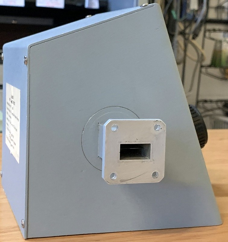 Waveline Inc. 7522, waveguide attenuator, 10 - 15 GHz gallery