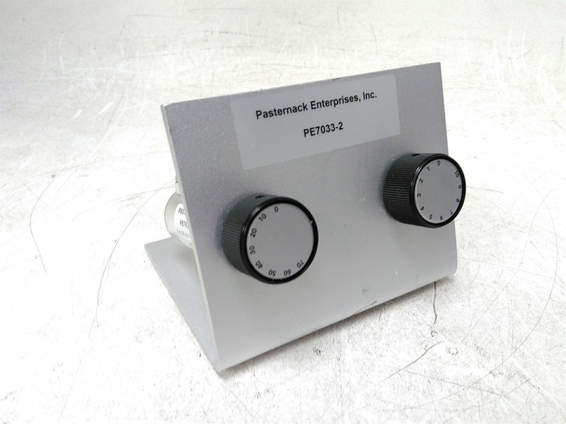 Defective Pasternack Enterprises PE7033-2 Adjustment Knobs AS-IS for Parts