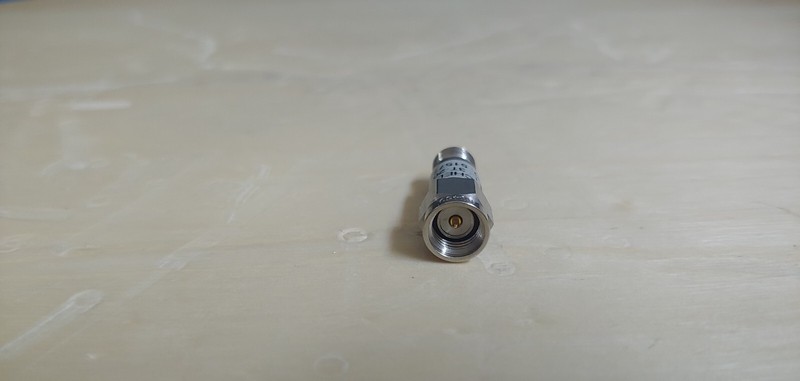Weinschel 3T-20: Coaxial RF Attenuator 20 dB 2 W SMA(M) to SMA(F) (1577)