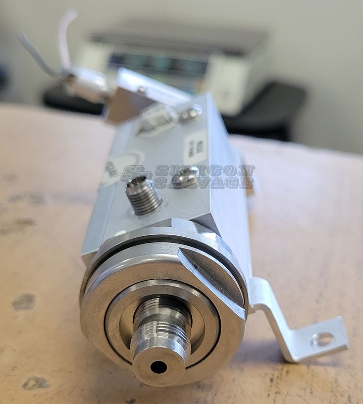 Anritsu Wiltron D29422 Coupler 2.92mm w/ 48383 Bias Tee for 37347C gallery