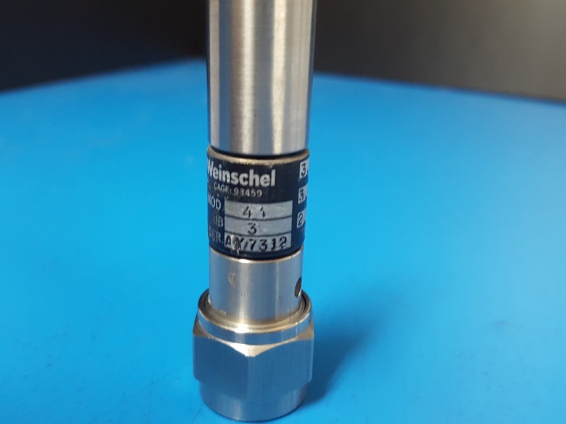 Lucas Weinschel 44-3 : Coaxial Attenuator, 3dB DC-18 GHz 5 W (7312) gallery
