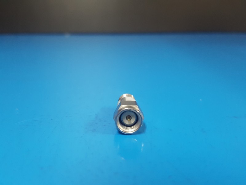 Weinschel 3T-3: Coaxial RF Attenuator 2 W, DC-12.4 GHz (P7725) gallery