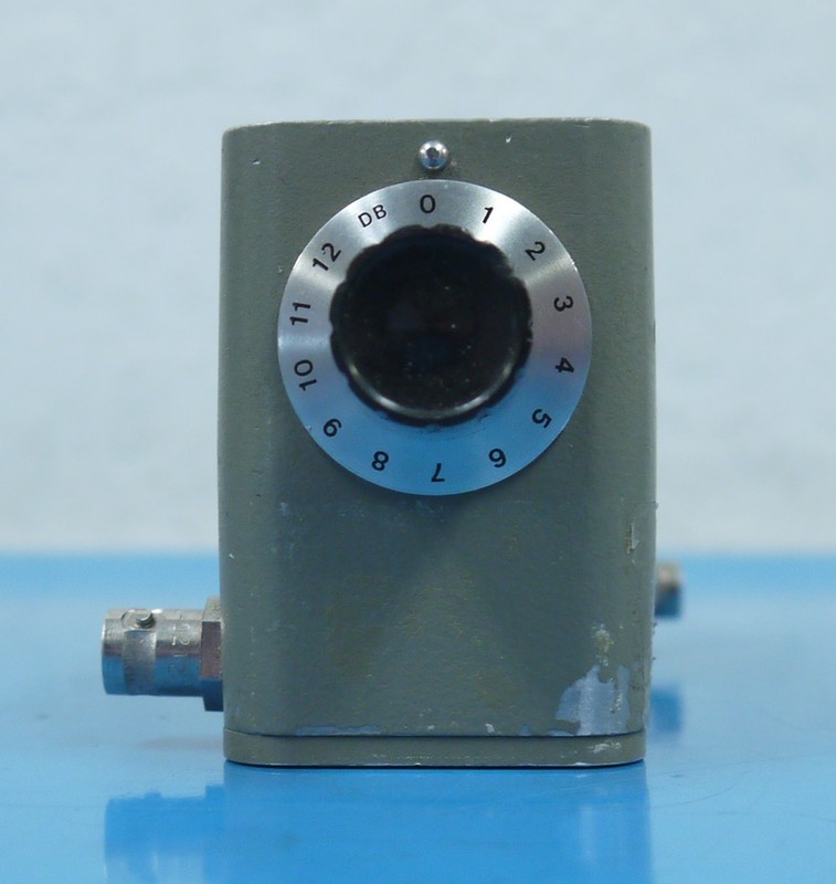 HP 355C 0.5 Watt, 50 Ohm, DC-1000 MHz VHF Attenuator gallery