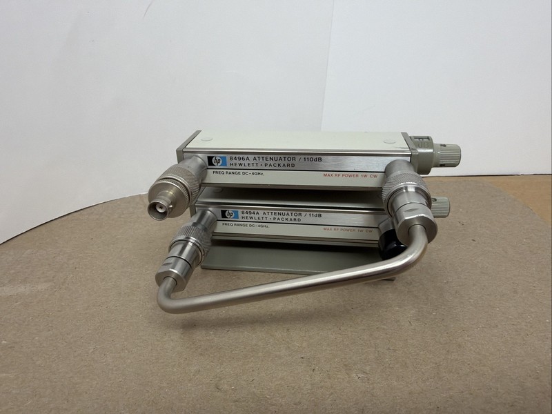 Agilent/HP 8494A 11dB & 8496A 110dB Manual Attenuator Set w/2 Stands 0-121dB