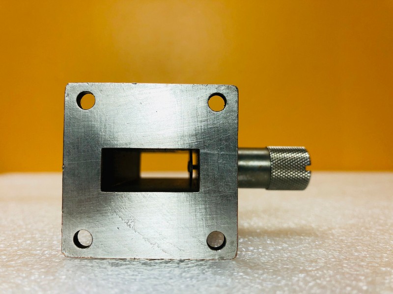 Sperry Microline 152A WR90 Waveguide 8.2 -12.4GHz Continuous Variable Attenuator gallery