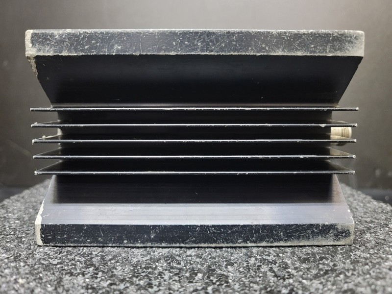 MICROWAVE 6100N: High Power Dry Load, Connector type N(f) (B1168) gallery