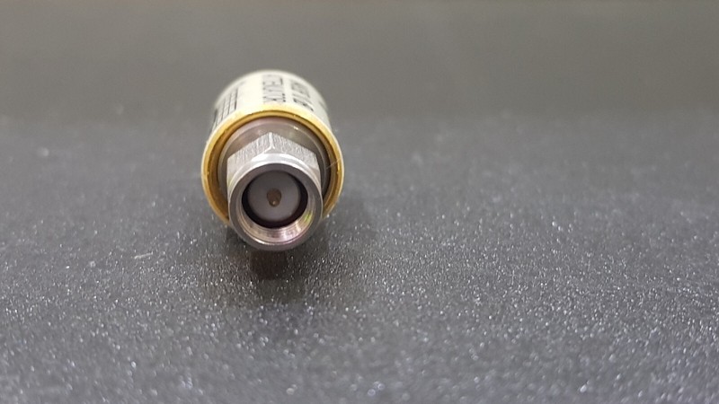 Agilent_8493B:3dB Attenuator Coaxial SMA (1215) gallery