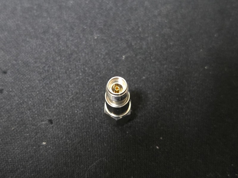 Pasternack PE7024-6 : 6dB Fixed Attenuator, 2.92mm (M) to 2.92mm (F), 26.5GHz gallery
