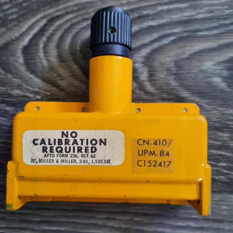 CN‑410/UPM‑84 KA‑Band Variable Attenuator, 26GHz–40 GHz, 0–20 dB, WR-28