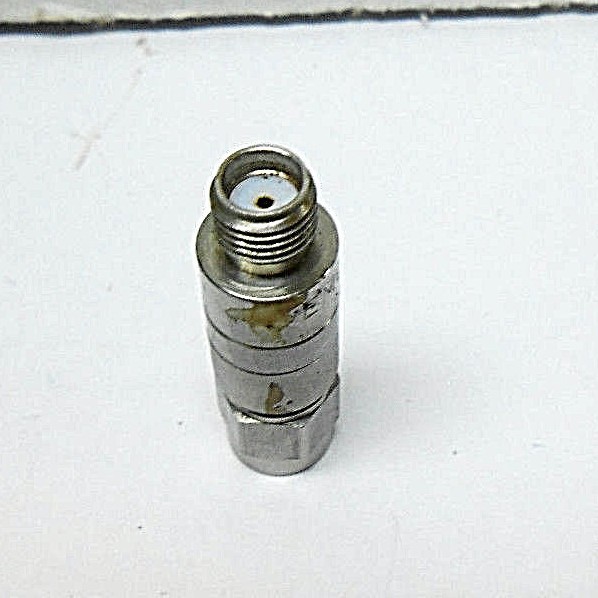 A726S EMCO ATTENUATOR SMA CONNECTORS NEW OLD STOCK