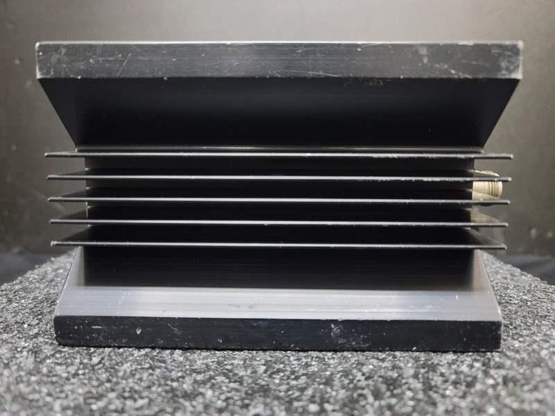 MICROWAVE 6100N: High Power Dry Load, Connector type N(f) (B1163) gallery