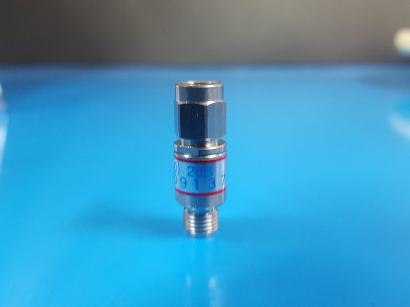 HRS AT-102: DC-18GHz 2dB Coaxial Fixed Attenuator (9137) gallery