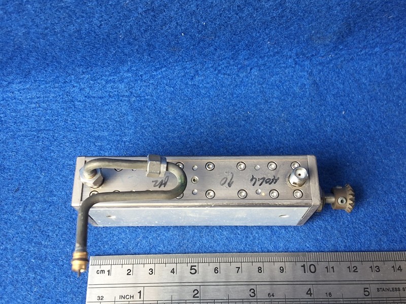 HP 5086-7362 Attenuator, 70 dB, DC -18 GHz. gallery