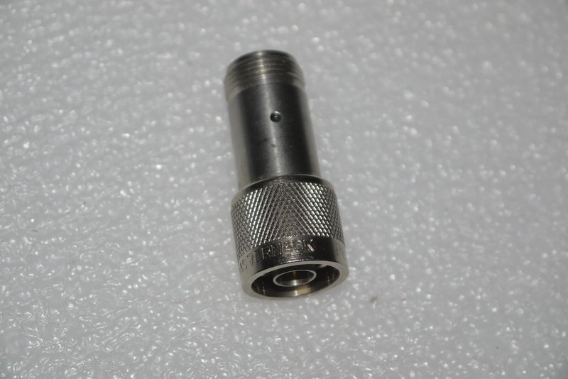 Pasternack PE7047-20 20dB Fixed Attenuator N Male to N Female gallery