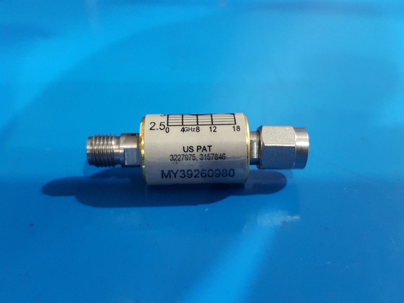 Agilent 8493B: 3dB Attenuator Coaxial SMA (0980) gallery