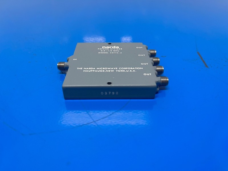 Narda 4311C-4 : Power Divider, 4-way, 0.5 to 1.0 GHz, SMA(f), 30 Watt (3792) gallery