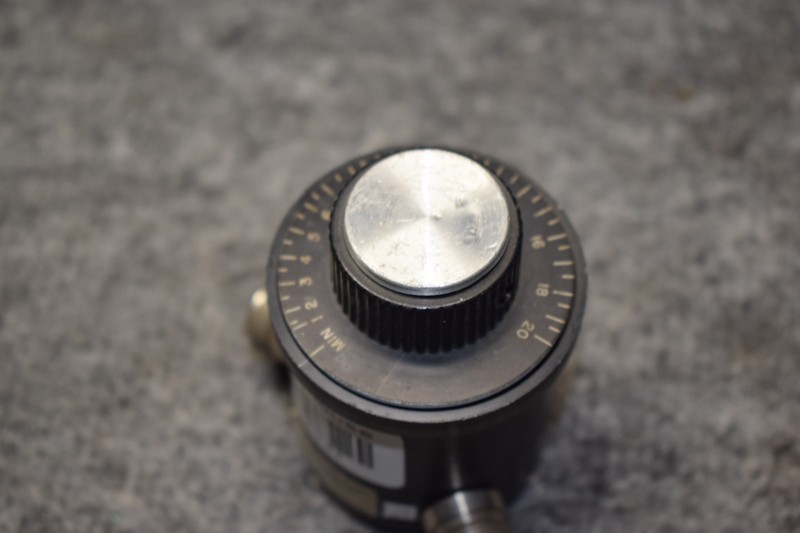 WEINSCHEL / 910-20-33 / SMA Variable Attenuator, 20dB #215441-R1*B62 gallery