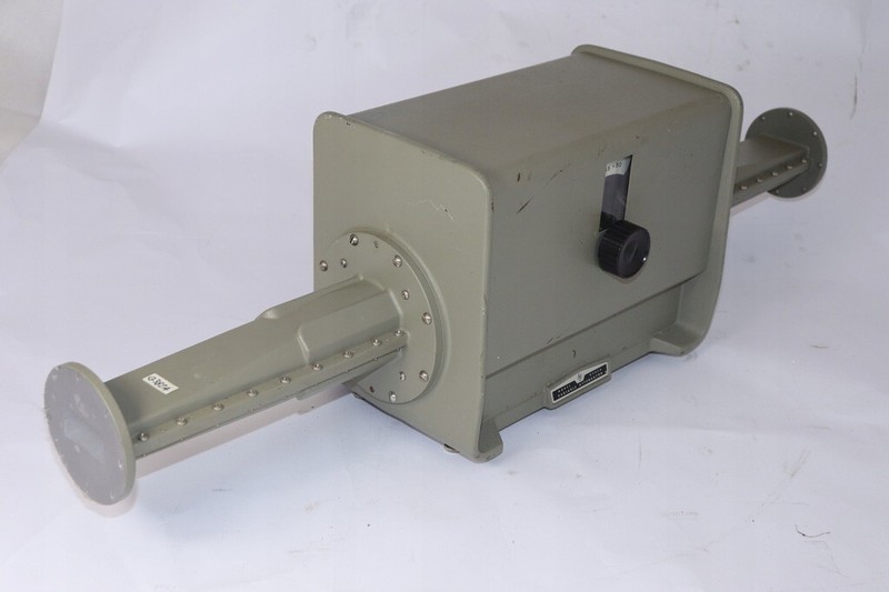 HP Variable Attenuator Model G382A 3.95-5.85 GHz WR187