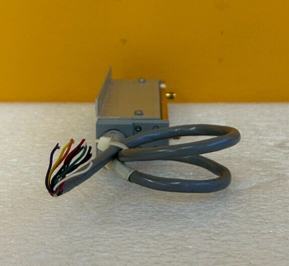 Weinschel 151-110 DC to 4 GHz, 24 V, SMA (F-F) Programmable Attenuator. Tested! gallery