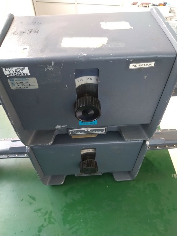 HP Agilent Model J382A Variable Attenuator 5.3 to 8.2GHz gallery