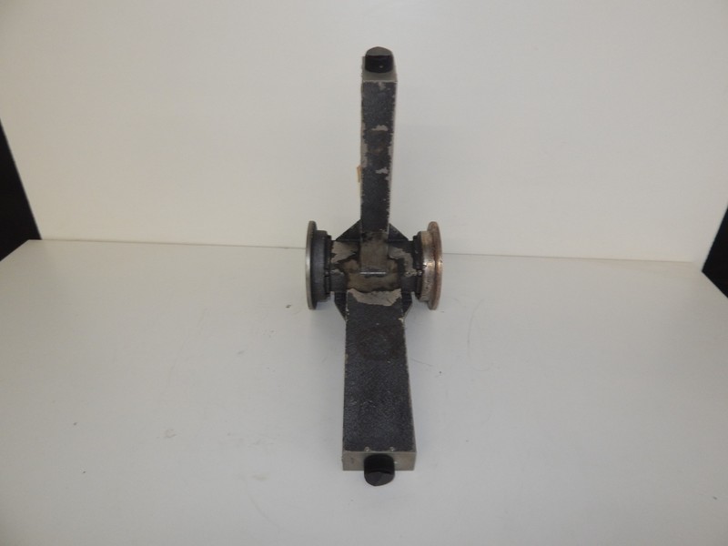 *LL* MICROWAVE ATTENUATOR 90 DEGREE FIXTURE (DZH87) gallery