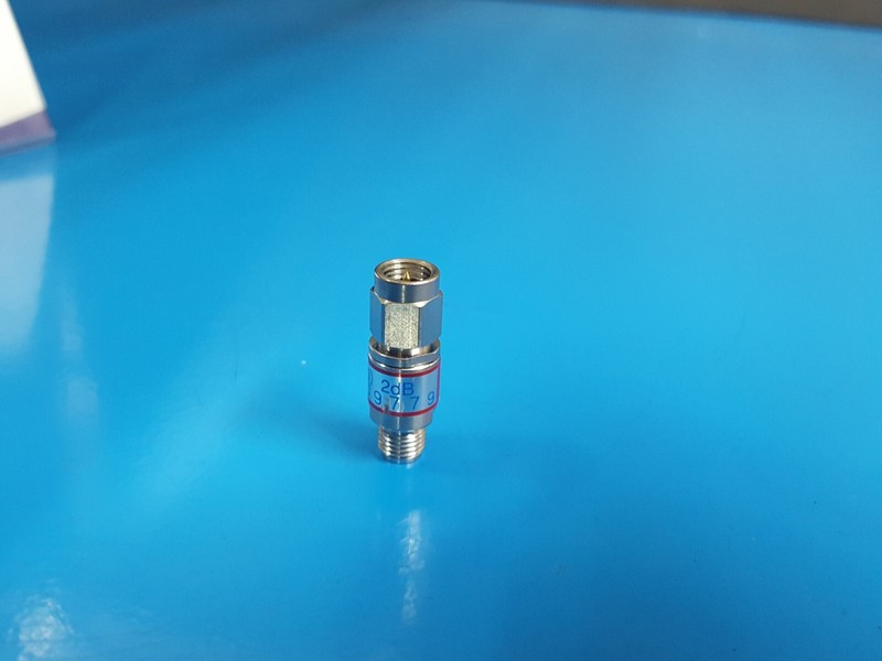 HRS AT-102: DC-18GHz 2dB Coaxial Fixed Attenuator (9779) gallery