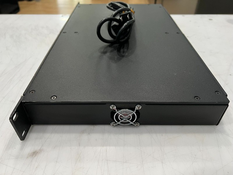 Tucker Davis Technologies RP2.1 Enhanced Real-time processor/HB7 Headphone drive gallery