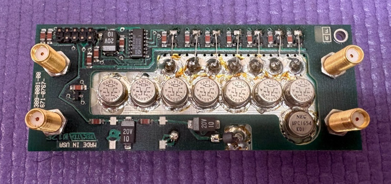 TEKTRONIX RF ATTENUATOR 389-0082-00 & 389-0081-00 BOARD gallery