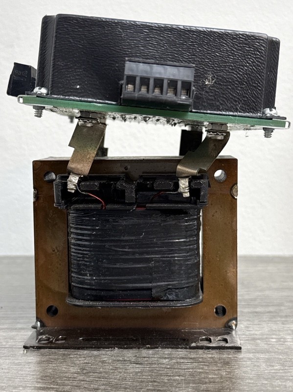 Russelectric 2676-600 Voltage Attenuator VABE 480V Industrial Module * Read gallery
