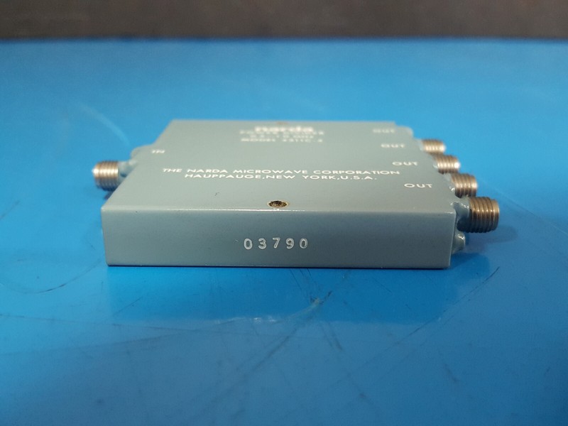 Narda 4311C-4 : Power Divider, 4-way, 0.5 to 1.0 GHz, SMA(f), 30 Watt (3790) gallery