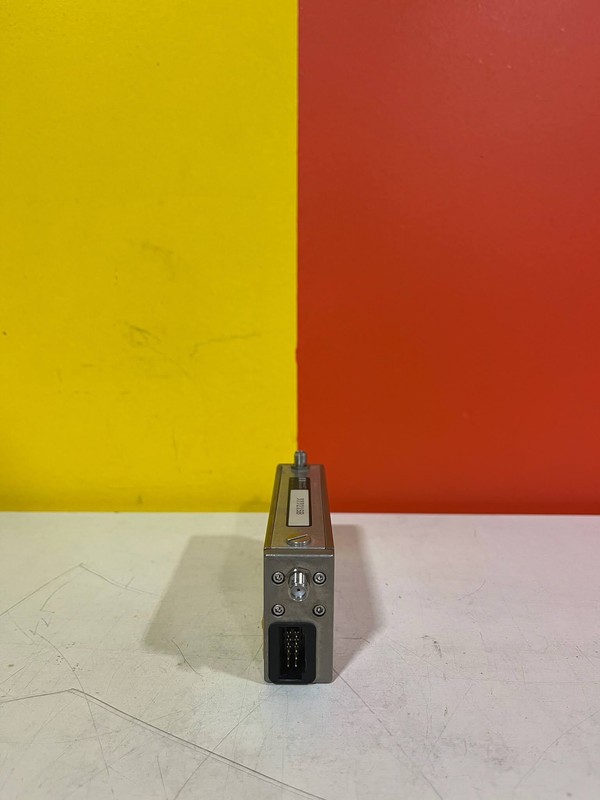 HP 33321SB SMA (f), 5VDC, Fixed Attenuator gallery