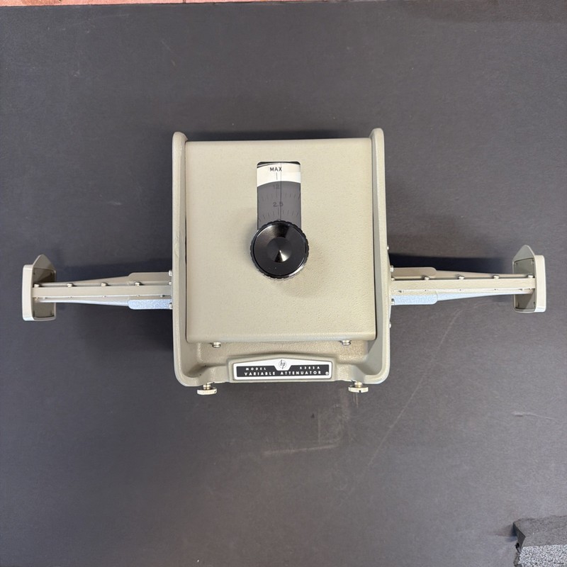 Vintage HP MODEL X382A VARIABLE ATTENUATOR Waveguide gallery