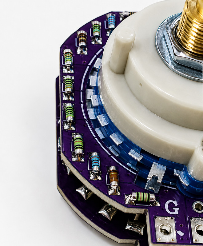 VALAB 24 Step Attenuator 100K Stereo Volume Control Upgrade Vishay - O Shaft gallery