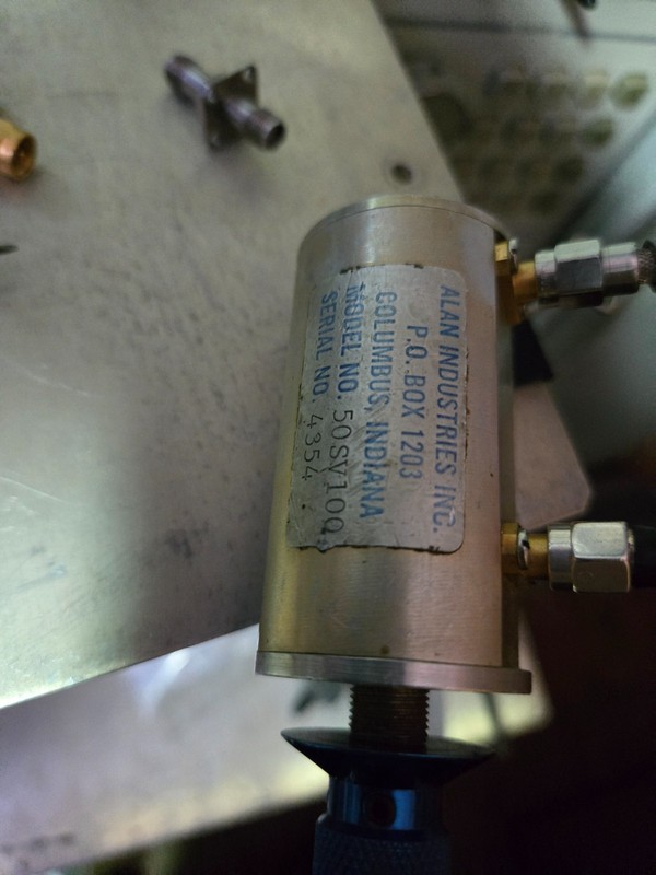 Alan Industries rotary step Attenuator 0-100dB in 10dB steps DC-2GHz SMA 1.3"OD gallery