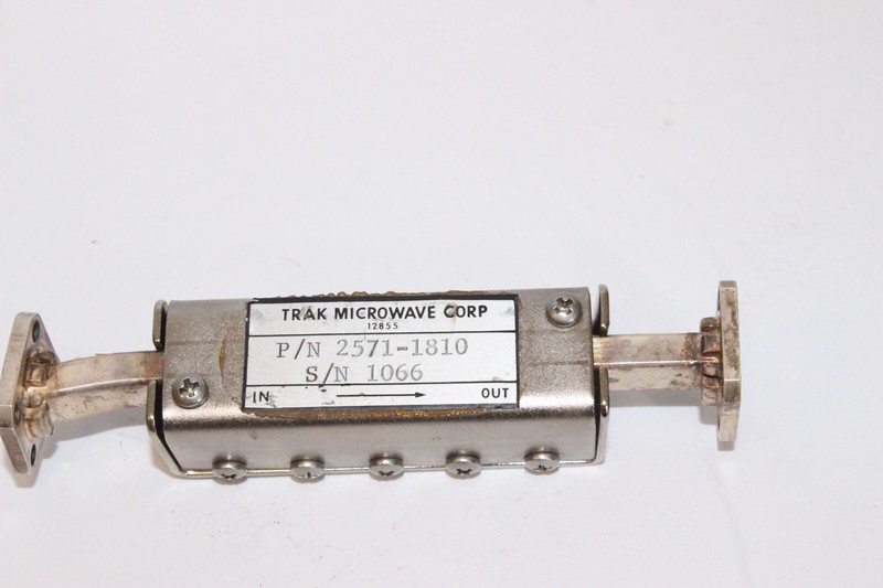 Isolator Trak Microwave 2571-1810 waveguide WR28 WR-28 26,5-40 GHz gallery