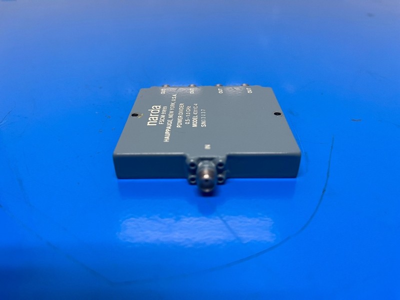 Narda 4311C-4 : Power Divider, 4-way, 0.5 to 1.0 GHz, SMA(f), 30 Watt (3037) gallery