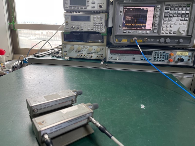HP Agilent 8495B Step Attenuator 0-18GHz , 0-70dB , 10dB steps gallery