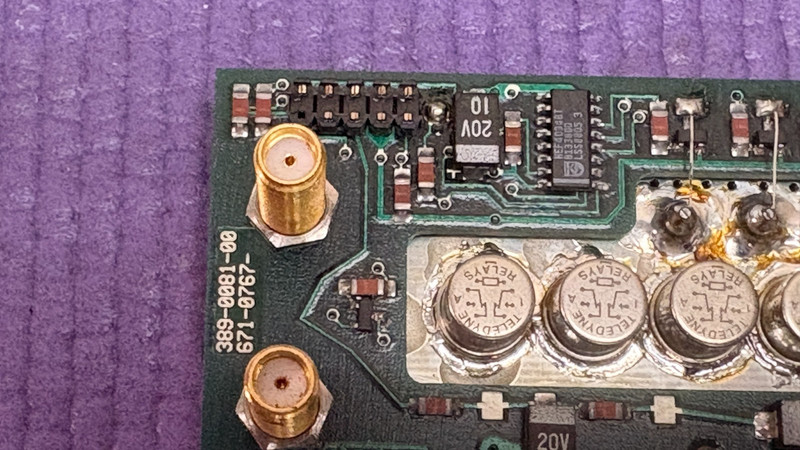 TEKTRONIX RF ATTENUATOR 389-0082-00 & 389-0081-00 BOARD gallery
