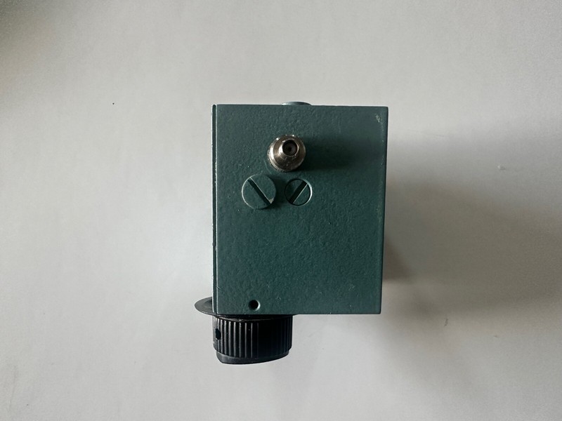 NARDA 4702B-90 Step Attenuator UNTESTED gallery