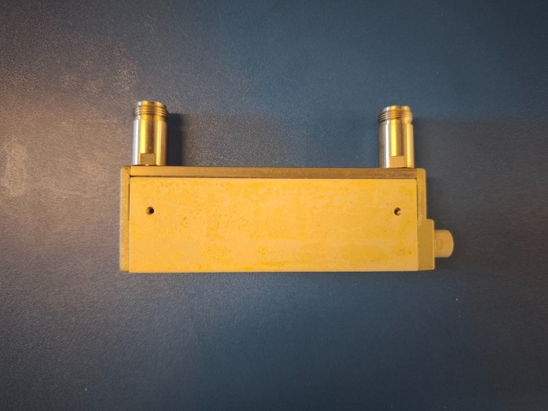 HP/Agilent 8496H Programmable Attenuator 0-110dB, 10dB steps 24VDC, DC-18GHz gallery