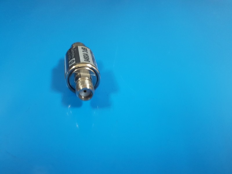 HP 8493A: Coaxial Fixed Attenuator, 3dB (1789) gallery
