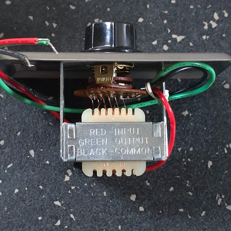 MG Electronics TSLA-9 - 9 Tap Stepped, Line Attenuator gallery