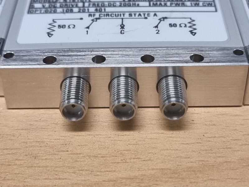 Agilent N1810TL Coaxial Switch 20GHz with option 020 105 201 401 gallery