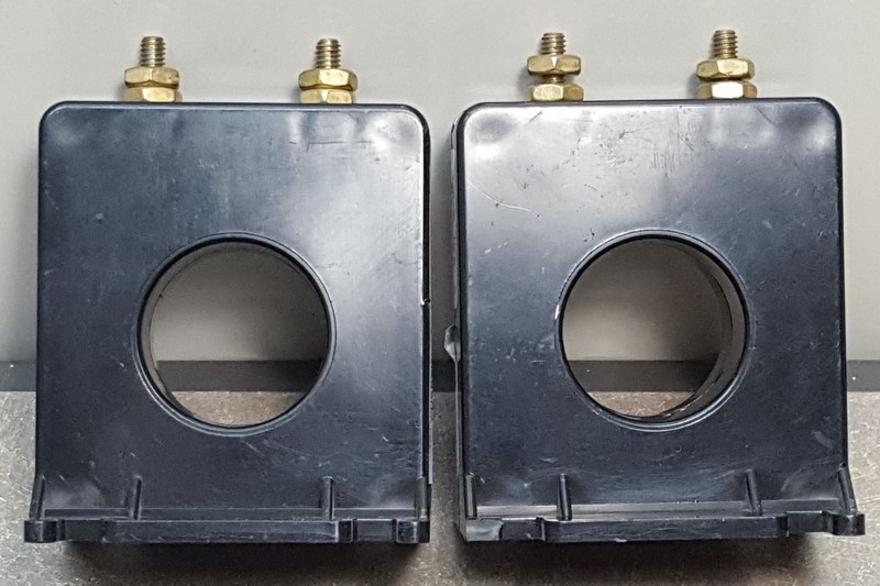Lot of 2 INSTRUMENTS TRANSFORMER 2SFT-201,RATIO 200:5A. RF2.0, ACC CLASS 1% 4 VA gallery