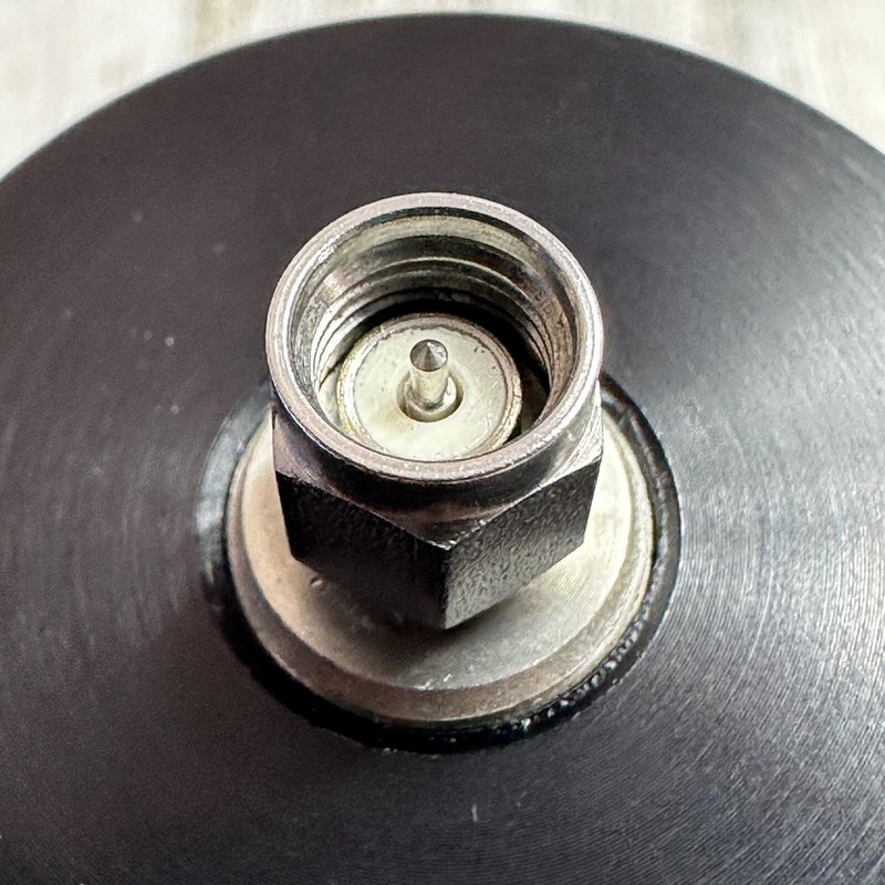 Centric RF C18S25-30 SMA Attenuator 18Ghz 25Watts 30db gallery